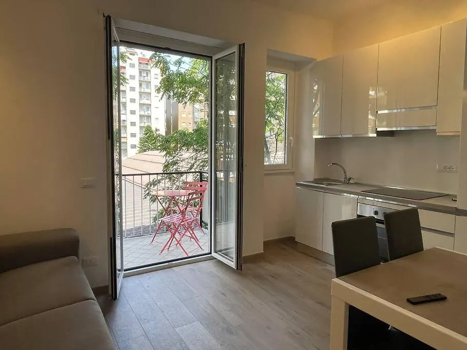 Marina House - Iulm Navigli San Paolo Apartment Milan