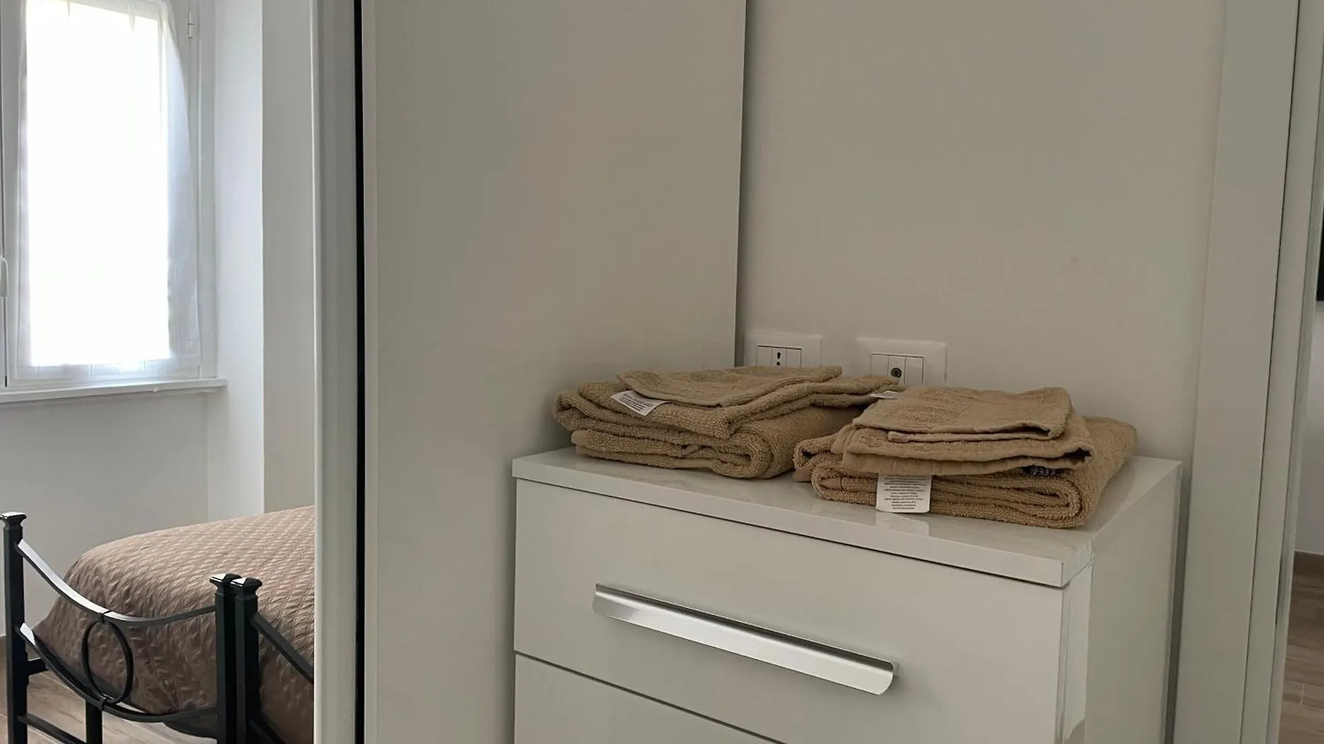 Marina House - Iulm Navigli San Paolo Apartment Milan